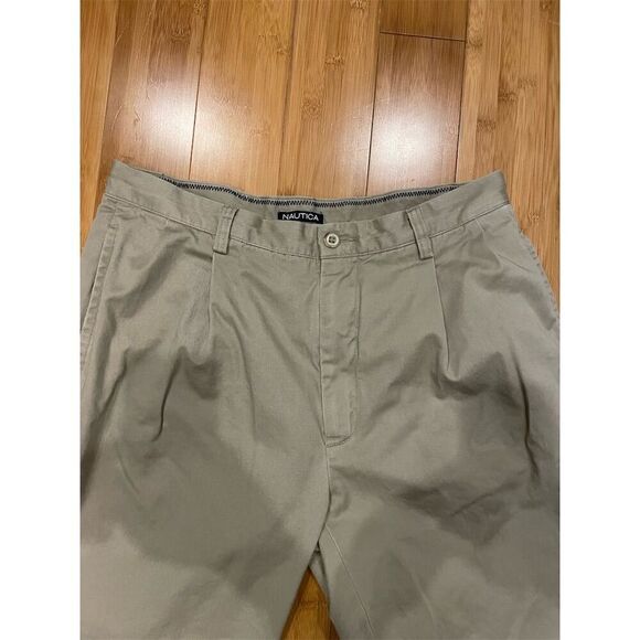 Nautica Men's Pleated Khaki Pants Beige Size 34x30 Cotton - Picture 2 of 12